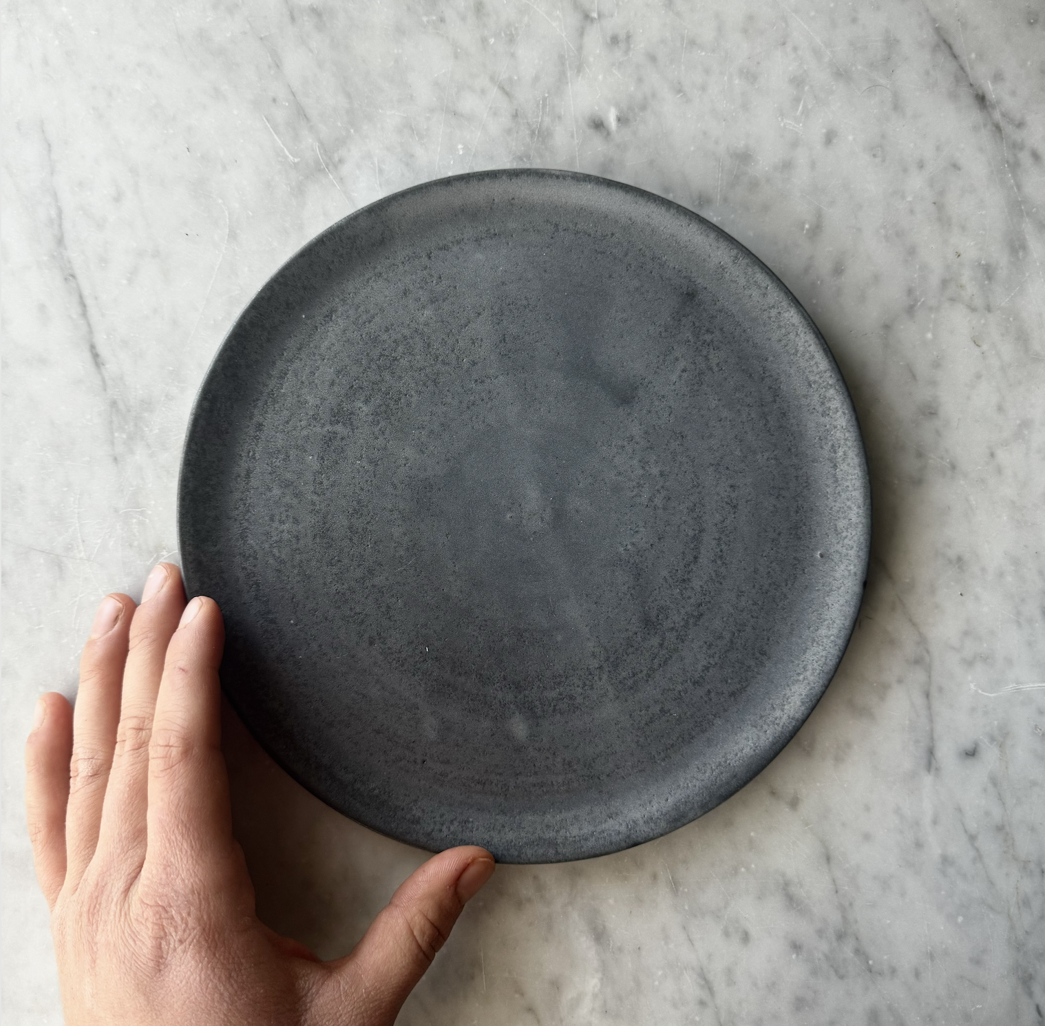 Poterie - Petite assiette bleu gris